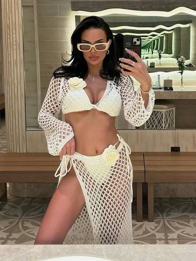 Isabel - Elegant sommerblomstrende bikini